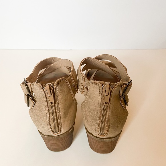 Jellypop Tan Strappy Heels size 7.5 - Picture 6 of 9